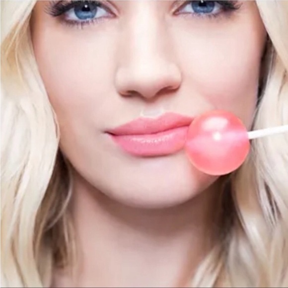 TRESTIQUE Mini Lip Glaze Stain + Soft Shine in “Paris Pink” - 0.025 oz NEW! - Picture 4 of 5